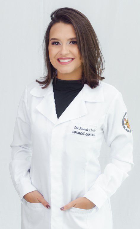 Dra. Amanda Barolo